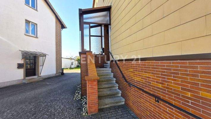 Treppaufgang zum Haus