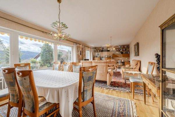 Wohn- und Esszimmer EG