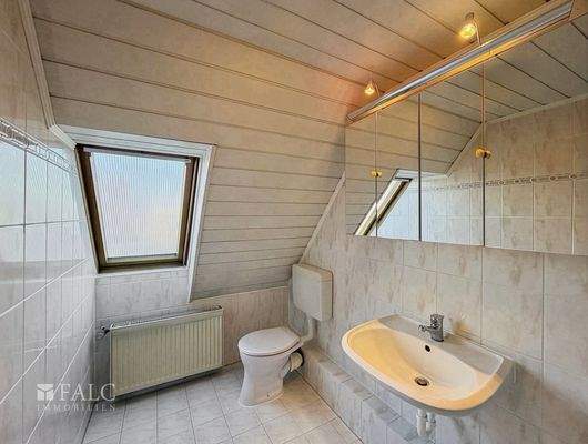 Badezimmer Dachgeschoss