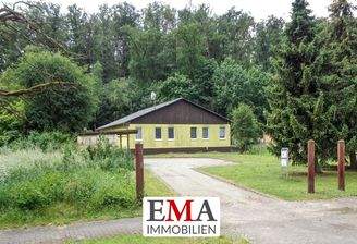 Mehrfamilienhaus in Kamern