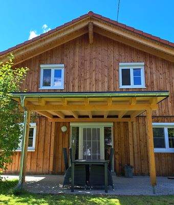 Überdachte Terrasse