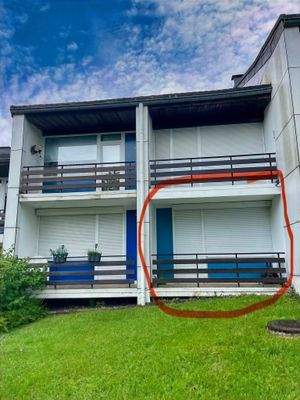 Rückseitige Ansicht mit Balkon