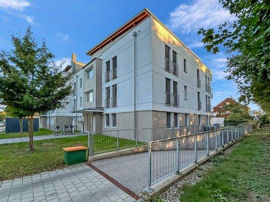 Eingangsseite barrierefrei