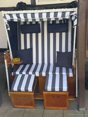 Strandkorb im Garten