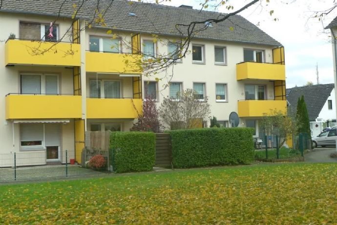 IN GUTER LAGE VON BONN - DUISDORF: 3-ZIMMER-WOHNUNG IM 1. OG MIT BALKON