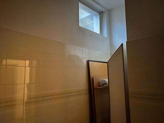 Kiosk_Werbefläche_Sand in Taufers_Bürofläche