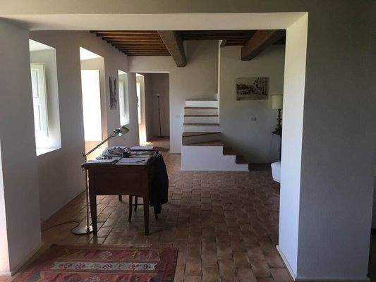 Villa mit Schäune in Carmignano (Prato)