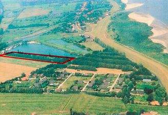 Luftaufnahme-Erlenteich-Grundstuecke-am-See (002).