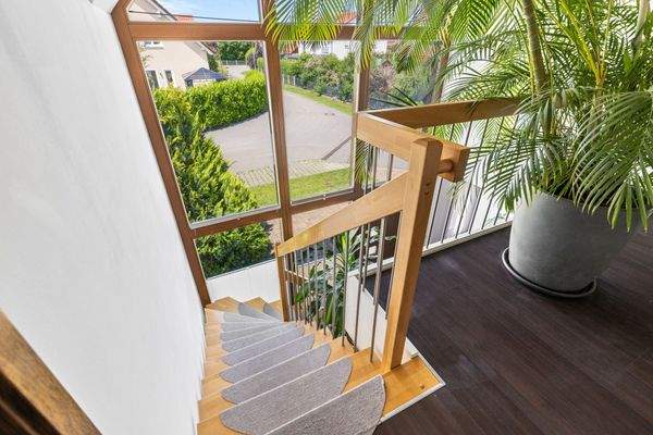 Aufgang in das Dachgeschoss