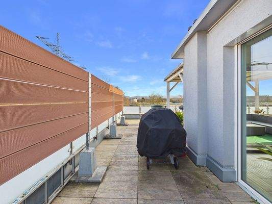 Balkon/Dachterrasse
