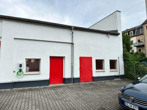 Dresden Halle, Dresden Hallenfläche