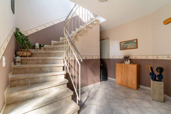 Eingangsbereich Wohnung-1