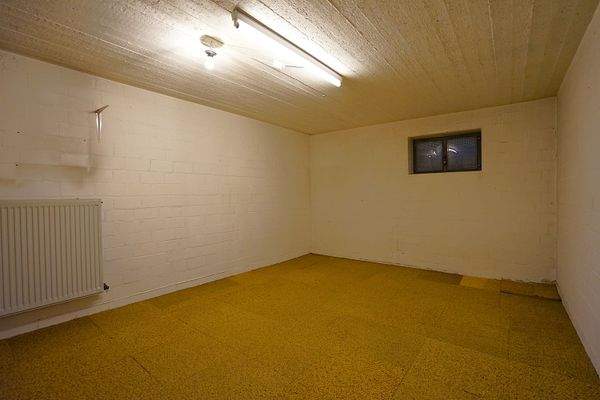 Keller beheiztes Zimmer.JPG