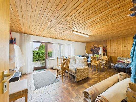 Zimmer im UG Hanggeschoss 