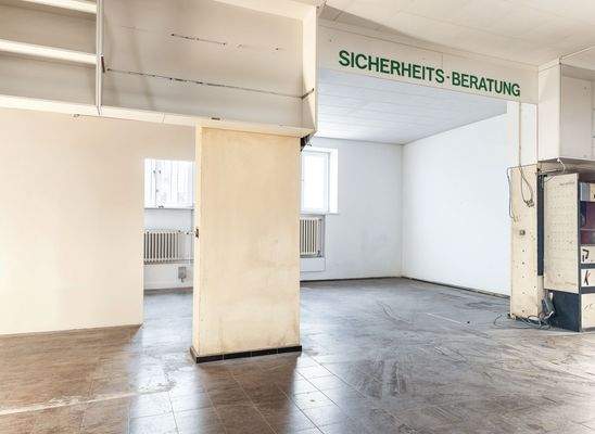 Ladenfläche - (KI generiert)