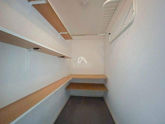 Ankleide / dressing room 