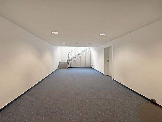 Kellerbereich mit Treppe