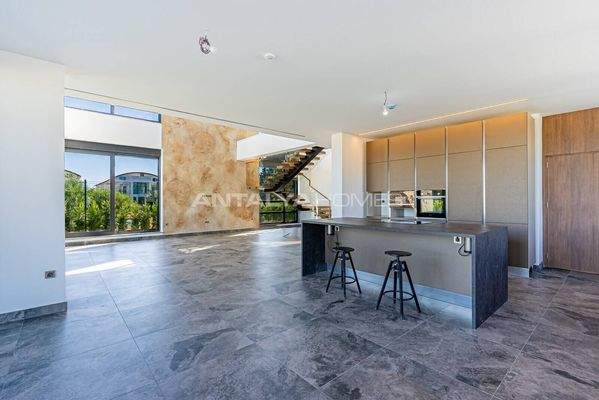 Detached Villa Close to Beach and Golf Courses in Belek