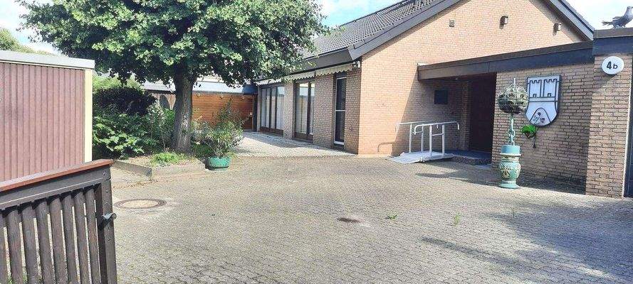 Aussen/Seitenansicht