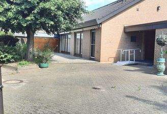 Aussen/Seitenansicht