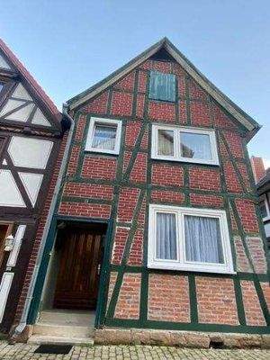 Straßenansicht vom Haus