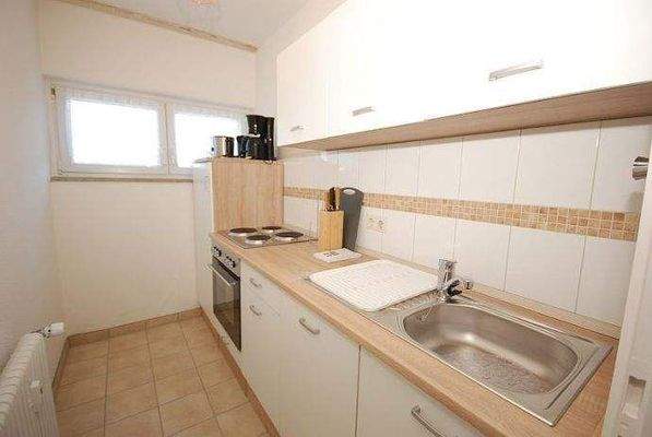 Küchenraum mit Einbauküche