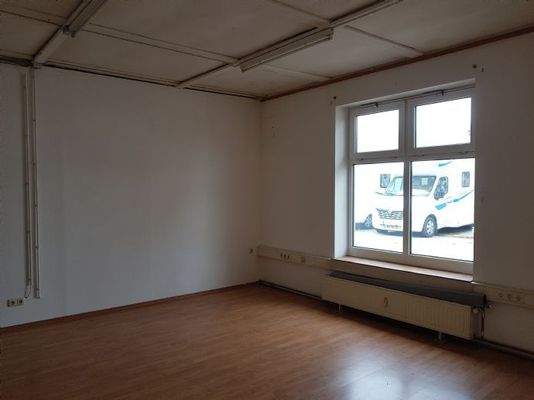 Raum 1 - Zentralheizung, Wand-Kabelkanal