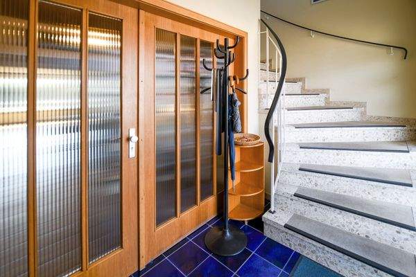 Eingang Treppe zum Obergeschoß