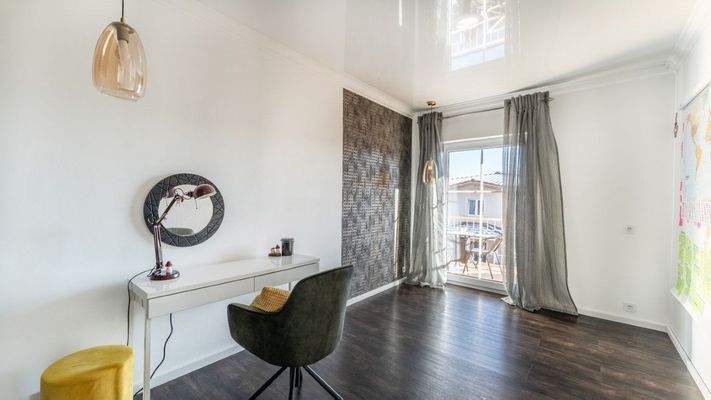 Büro/Kinderzimmer/Hobbyraum im Obergeschoss