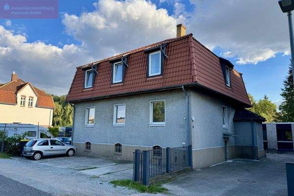 Ansicht von der Straßenseite