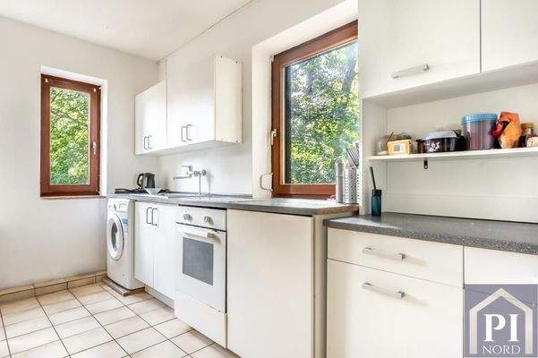 Einbauküche im Erdgeschoss