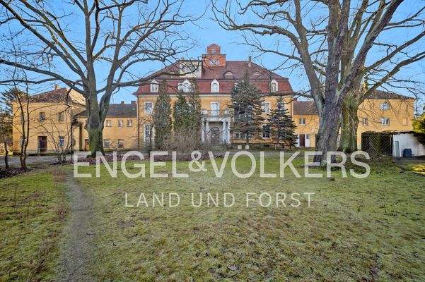 Herrenhaus Gosswitz 3.jpg