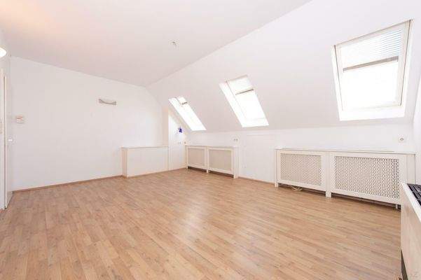 Grazerstraße 258-03