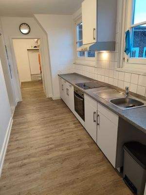 Küche mit Einbauküche