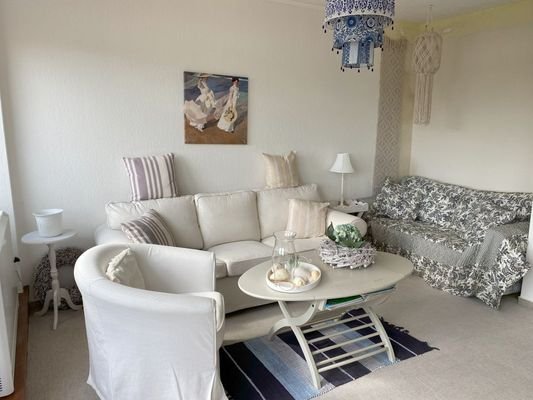 4 Wohnzimmer.jpg