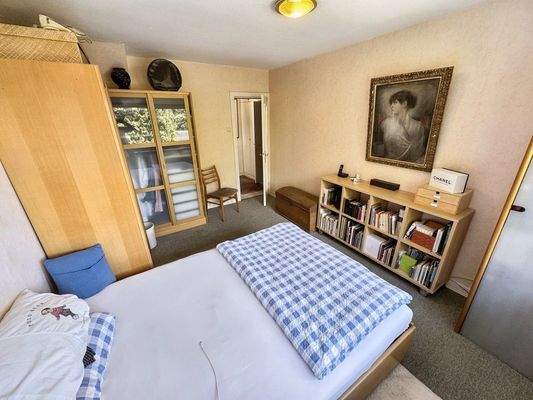 OG Schlafzimmer Ansicht 2