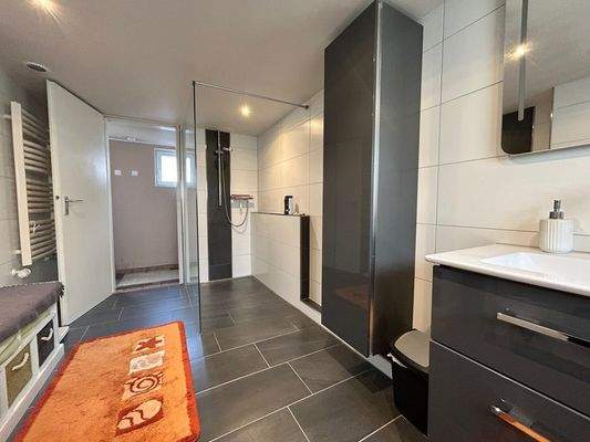 Badezimmer Erdgeschoss