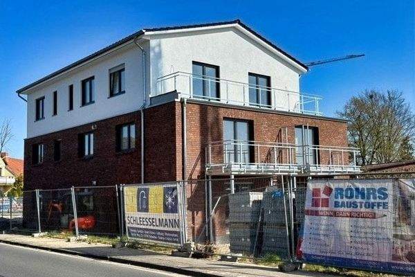 Straßenansicht Küsterkampweg (Beispiel Haus 1)