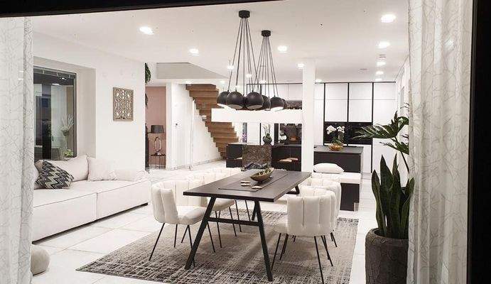 Die Treppe ist in den Wohnbereich integriert