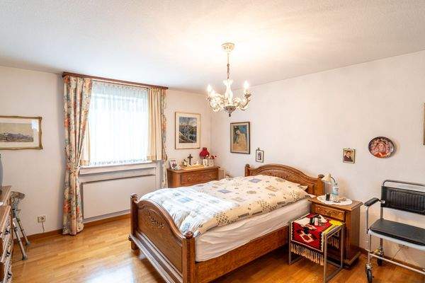 Schlafzimmer 3 (ELW)