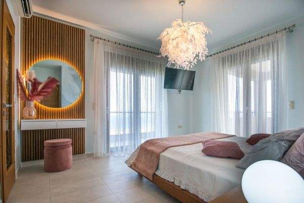 Kreta, Kissamos: Hervorragend gestaltete Villa zum Verkauf