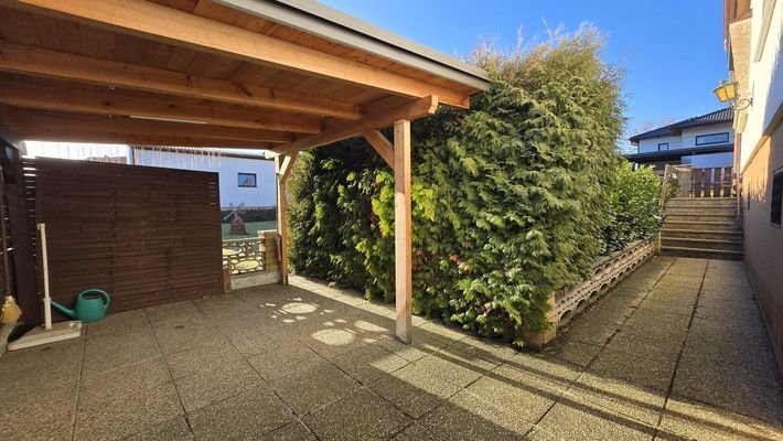 Eingang - überdachte Terrasse