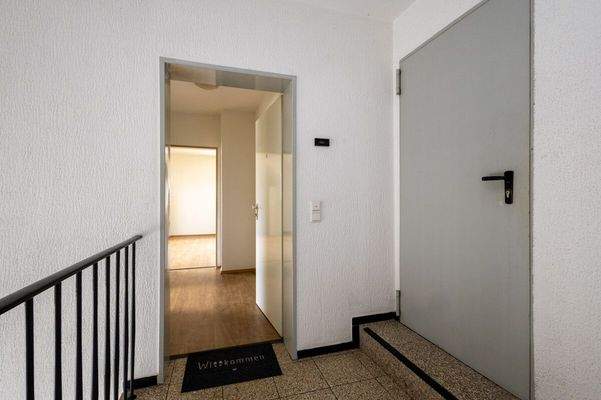 Treppenhaus und Zugang Speicher