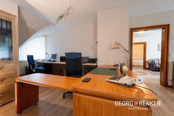 EFH Karlshöfen Büro DG