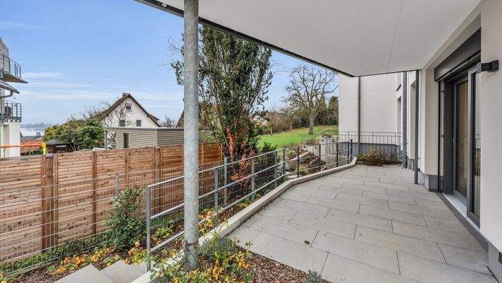 Terrasse mit Blick auf den Bodensee