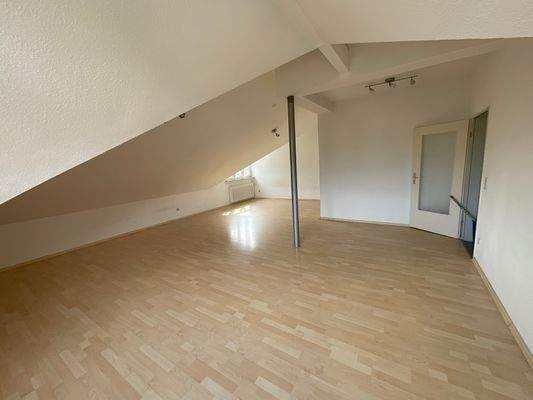 Wohnzimmer (Ansicht 2)