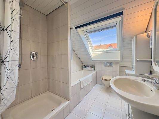 Badezimmer Dachgeschoss
