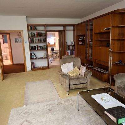 Wohnzi. mit Blick zur Küche