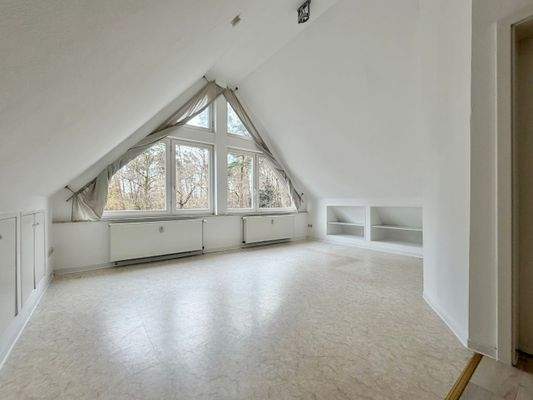 Bsp. Zimmer Whg. im DG