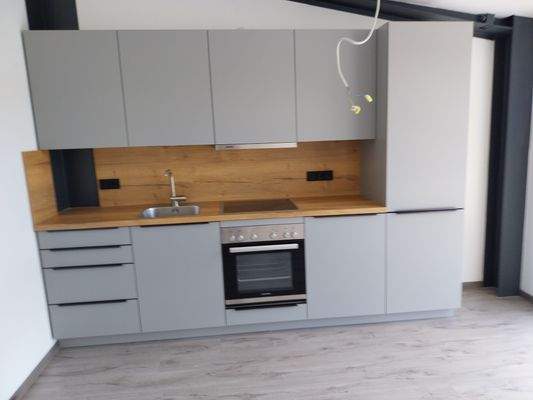 Küche Aufenthaltsraum OG.jpg